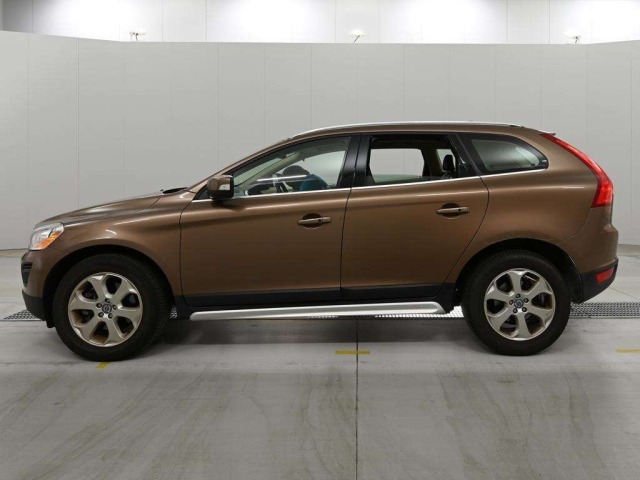 Volvo XC60 2011 8142790-4