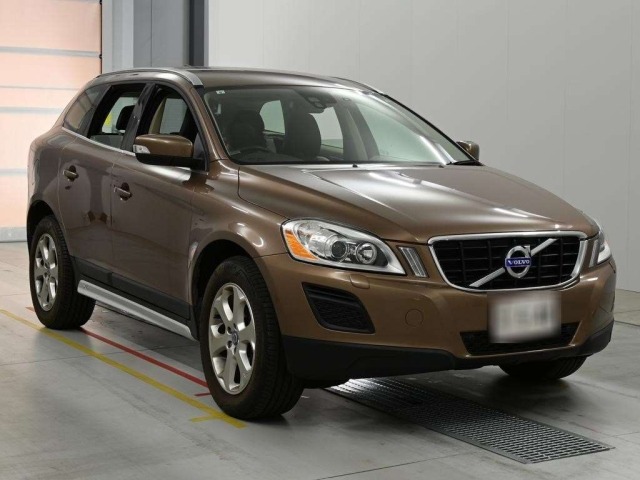 Volvo XC60 2011 8142790-5
