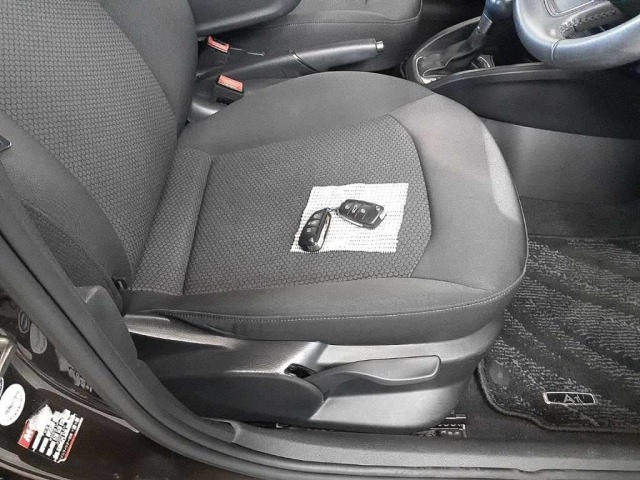 Audi A1 2013 8162949-10