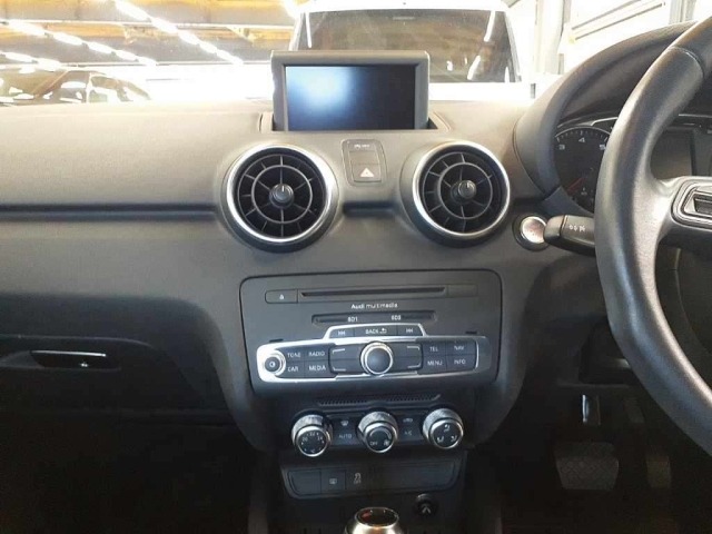 Audi A1 2013 8162949-12