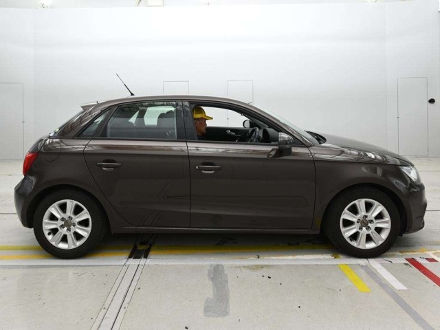 Audi A1 2013 8162949-3