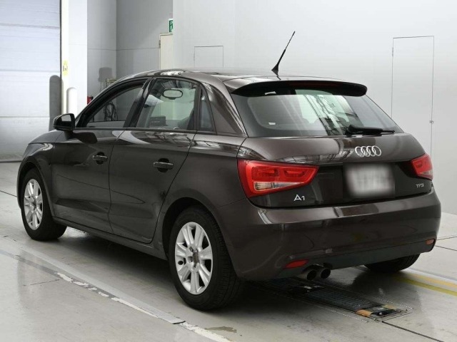 Audi A1 2013 8162949-6