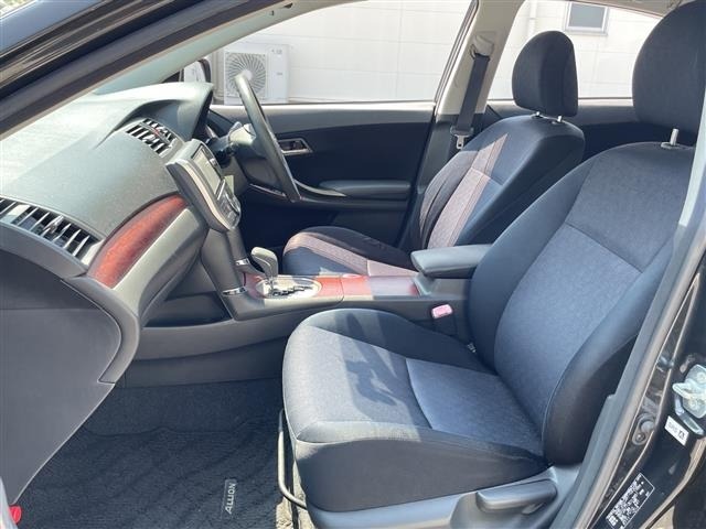 Toyota ALLION 2010 8152070-8
