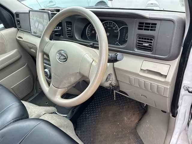 Daihatsu ATRAI WAGON 2009 8163037-3