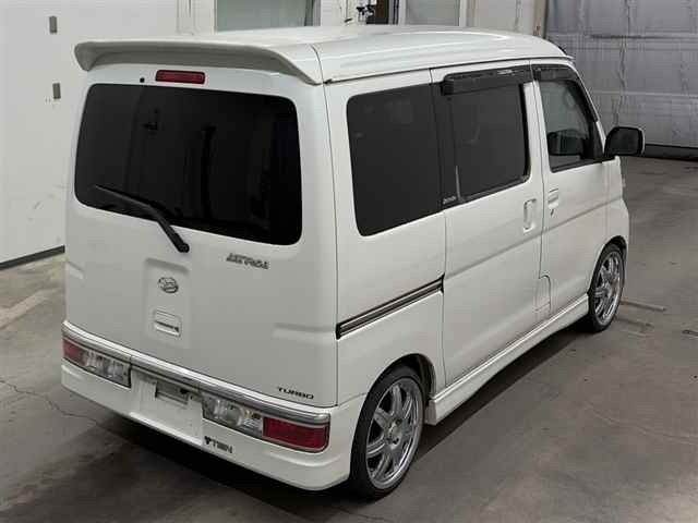Daihatsu ATRAI WAGON 2009 8163037-5