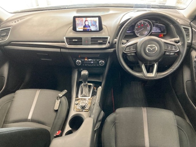 Mazda AXELA 2017 8159246-3