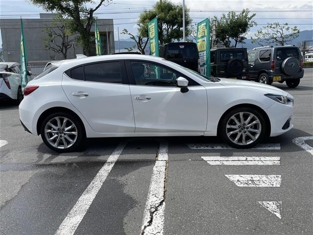 Mazda AXELA 2014 8159681-3