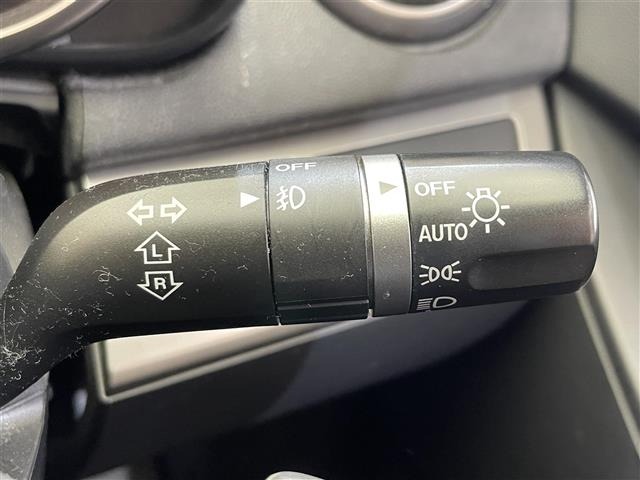 Mazda AXELA 2009 8159691-1
