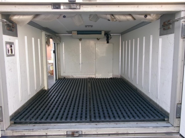 Mazda BONGO TRUCK 2017 8164047-18