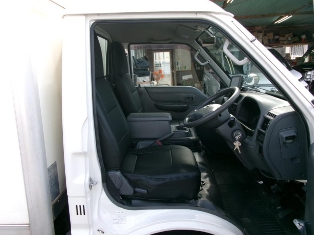Mazda BONGO TRUCK 2017 8164047-5