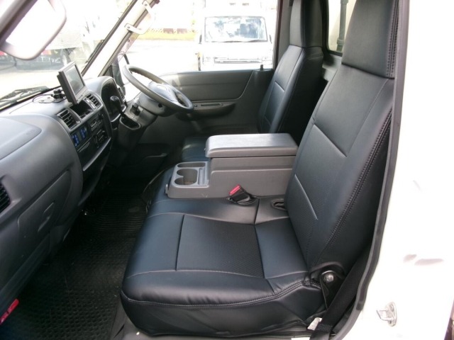 Mazda BONGO TRUCK 2017 8164047-8