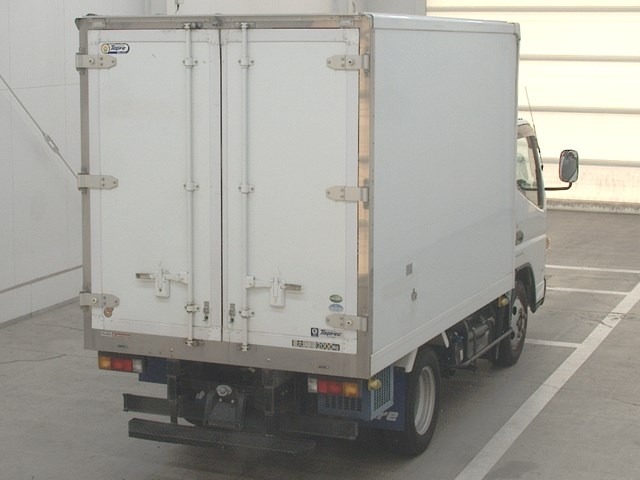 Mitsubishi CANTER 2018 8153695-1