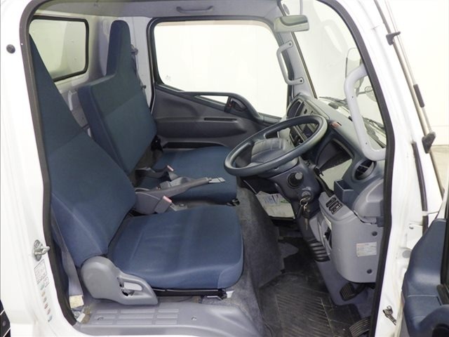Mitsubishi CANTER 2011 8153697-6