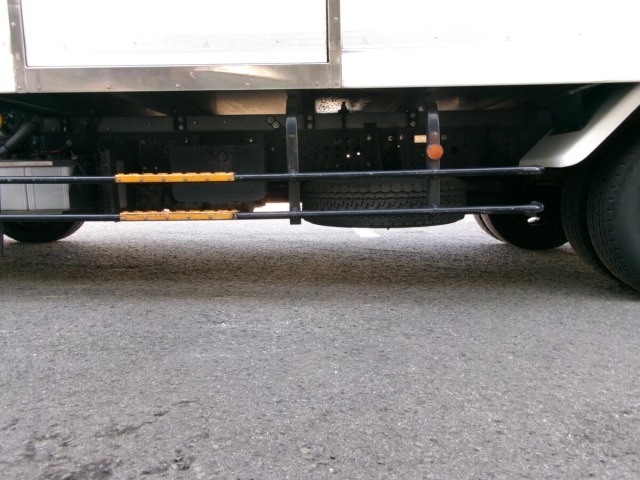 Mitsubishi CANTER 2018 8153766-10