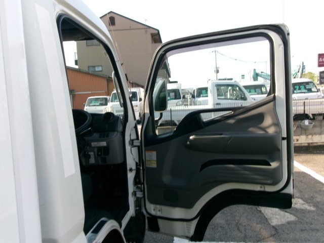 Mitsubishi CANTER 2018 8153766-12