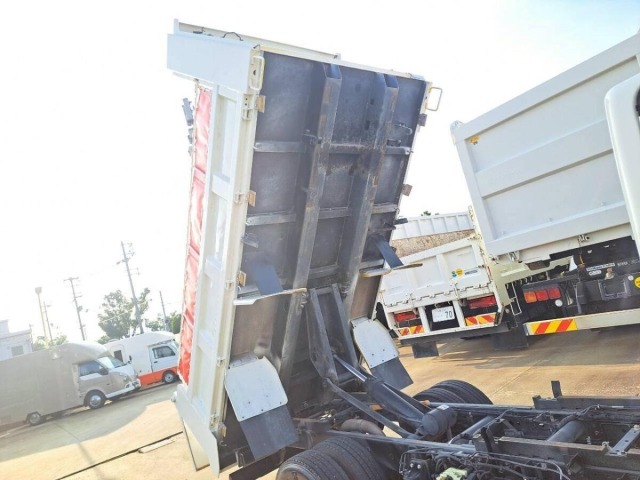 Mitsubishi CANTER 2016 8153777-18