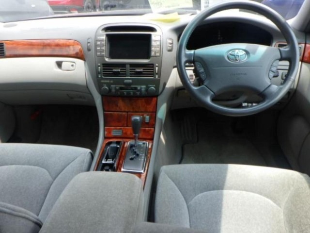 Toyota CELSIOR 2000 8161977-3