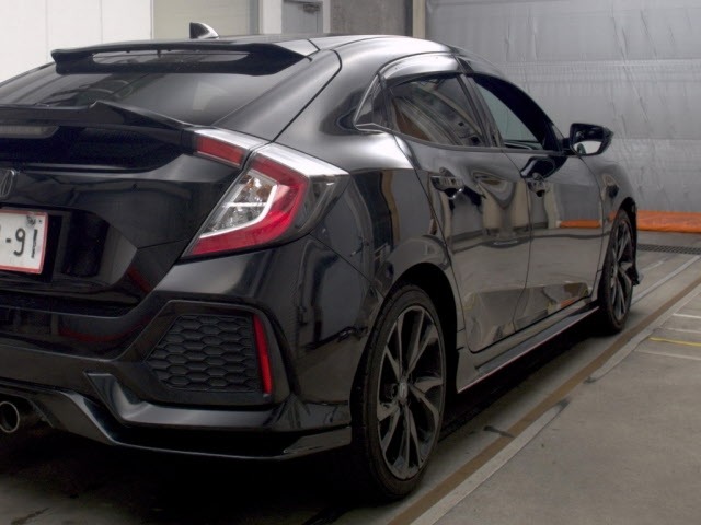 Honda CIVIC 2018 8155922-5