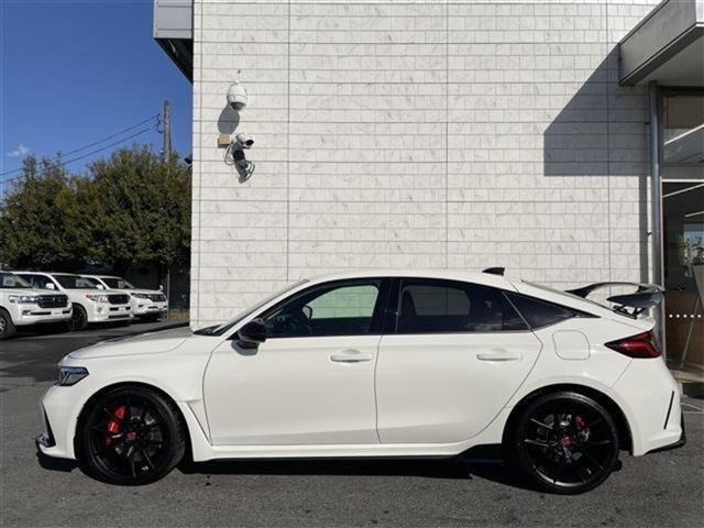 Honda CIVIC 2025 8156134-21