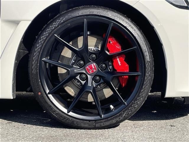 Honda CIVIC 2025 8156134-22