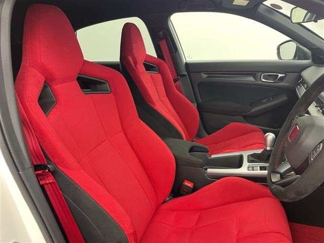 Honda CIVIC 2022 8156135-2
