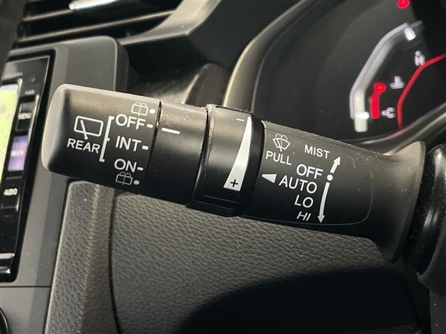 Honda CIVIC 2019 8156157-22