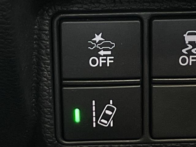 Honda CIVIC 2019 8156157-6