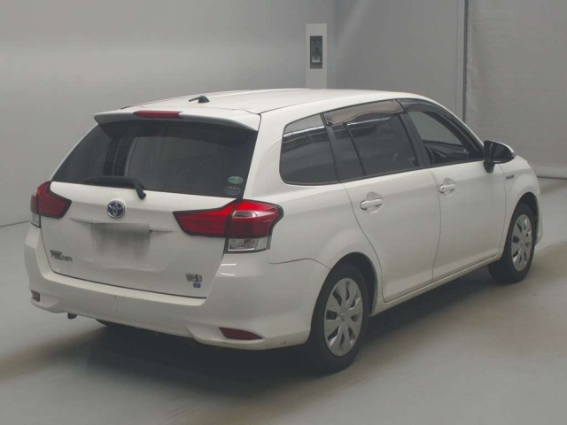 Toyota COROLLA FIELDER 2017 8154602-1