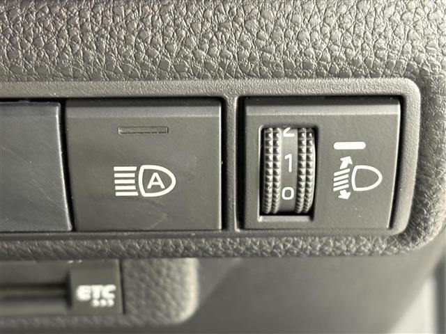 Toyota COROLLA TOURING 2019 8161828-8
