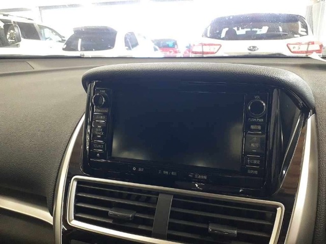 Mitsubishi ECLIPSE CROSS 2018 8163370-12