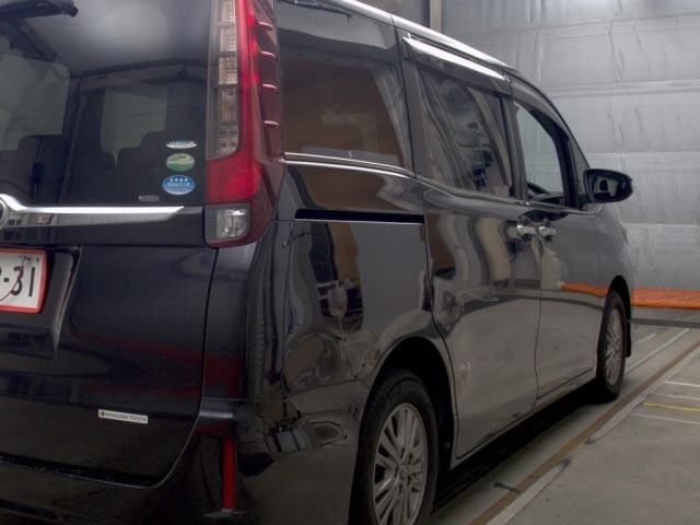 Toyota ESQUIRE 2015 8161165-5