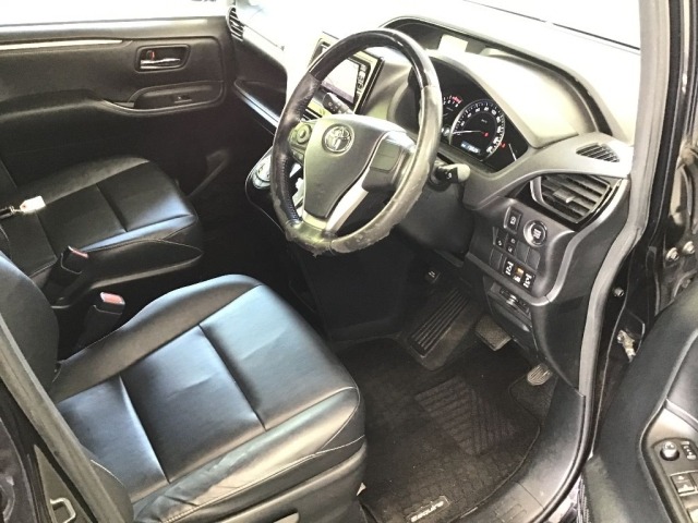 Toyota ESQUIRE 2017 8161198-5