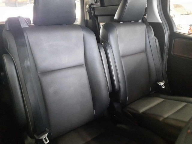 Toyota ESQUIRE 2017 8161209-11