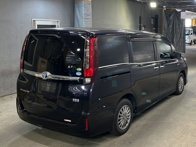 Toyota ESQUIRE 2015 8161222-5
