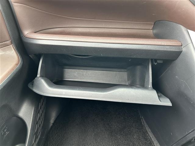 Toyota ESQUIRE 2015 8161385-5