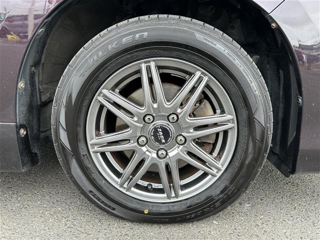 Toyota ESQUIRE 2015 8161385-6