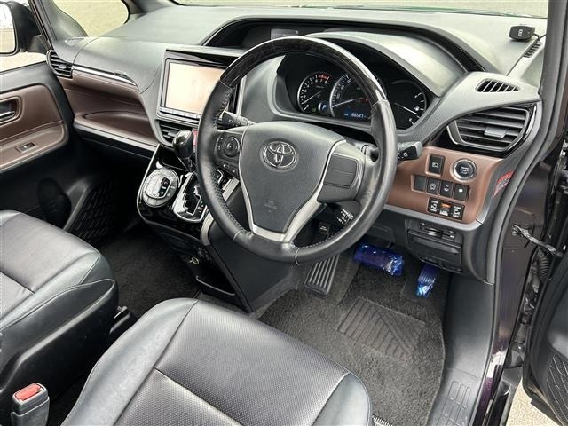 Toyota ESQUIRE 2015 8161385-9
