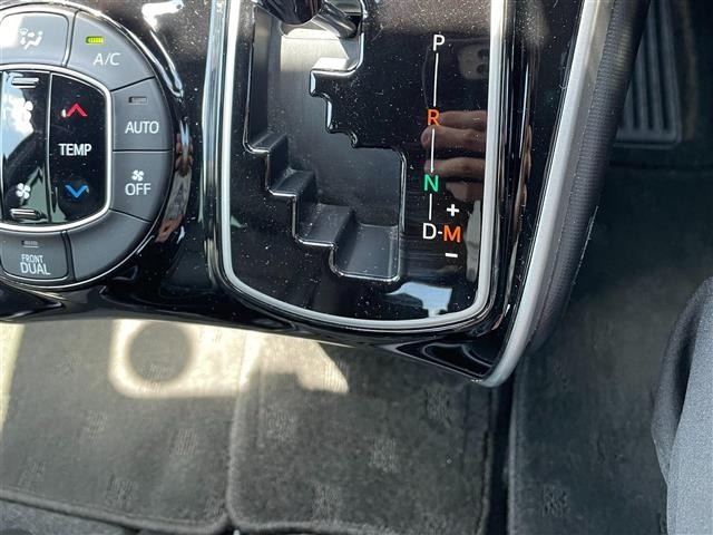 Toyota ESQUIRE 2018 8161386-3