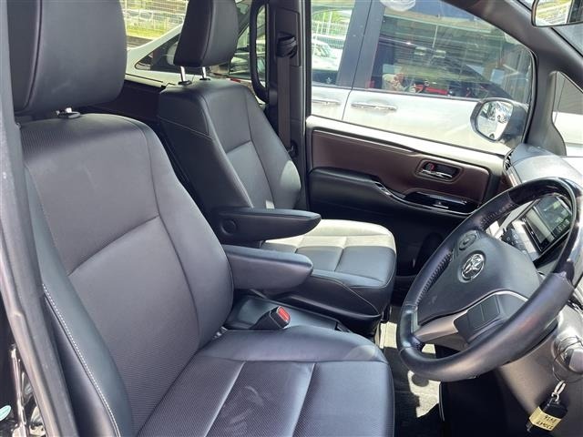 Toyota ESQUIRE 2018 8161386-7