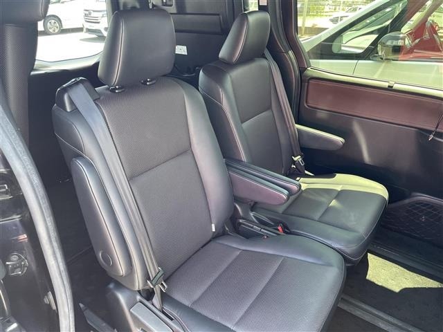 Toyota ESQUIRE 2018 8161386-9