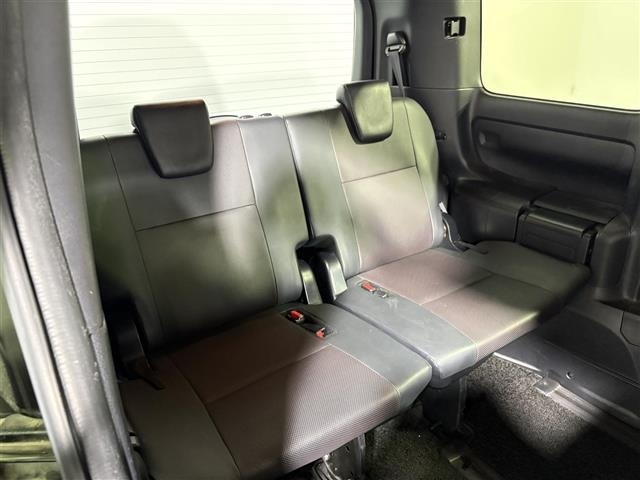 Toyota ESQUIRE 2019 8161404-8