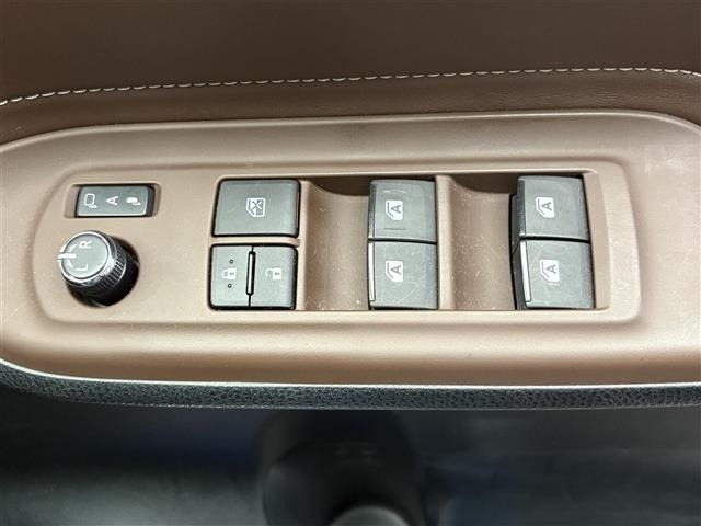Toyota ESQUIRE 2015 8161405-10