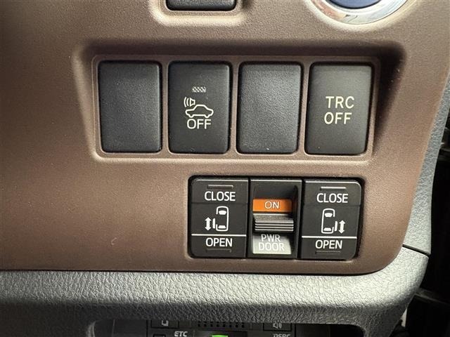 Toyota ESQUIRE 2015 8161405-7