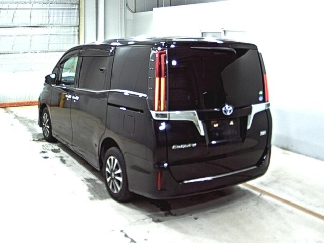 Toyota ESQUIRE 2021 8161430-1