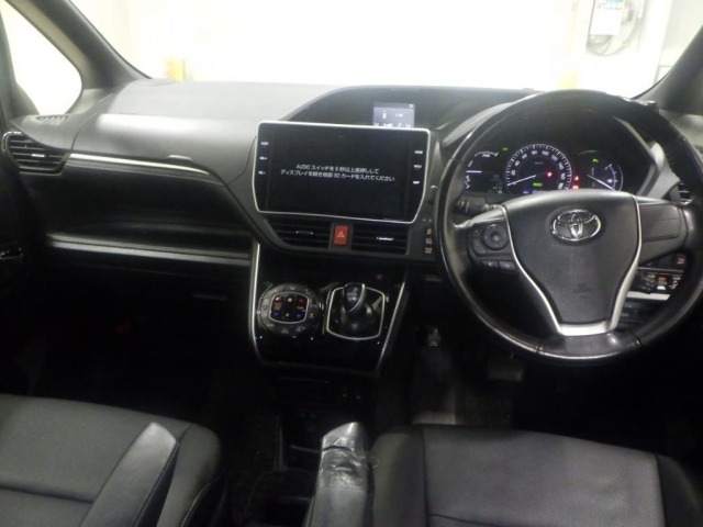 Toyota ESQUIRE 2021 8161430-3