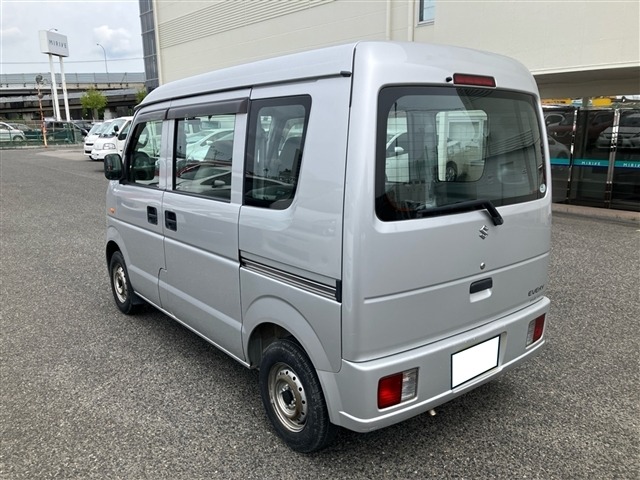 Suzuki EVERY 2010 8162455-1