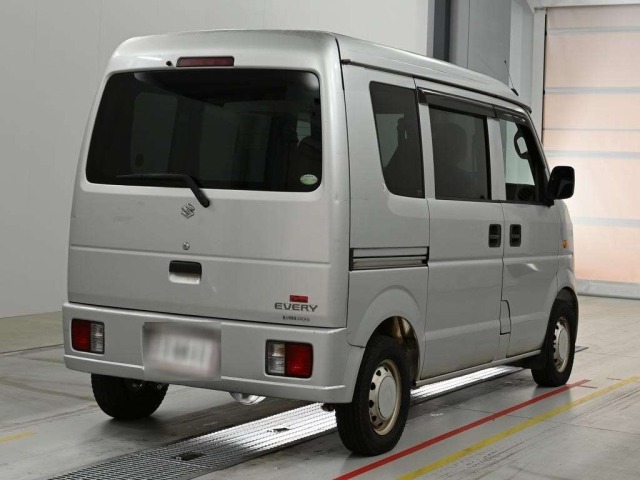 Suzuki EVERY 2010 8162469-1