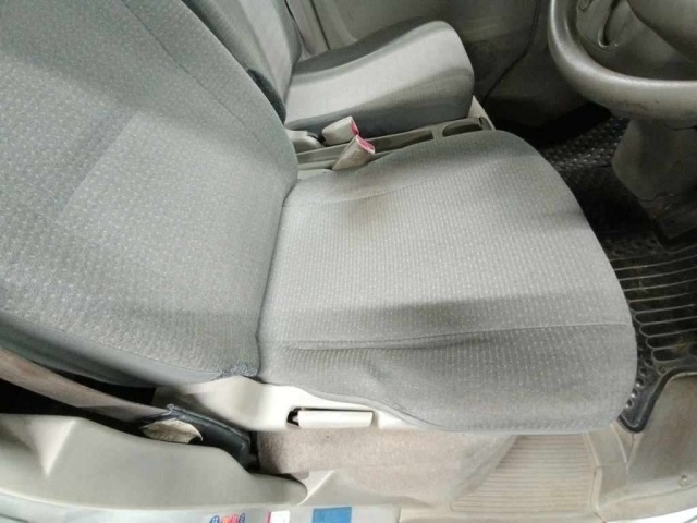 Suzuki EVERY 2010 8162469-10