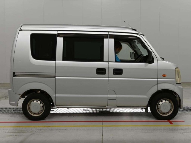 Suzuki EVERY 2010 8162469-3