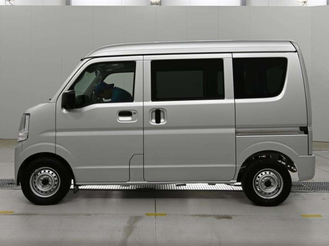 Suzuki EVERY 2024 8162470-4